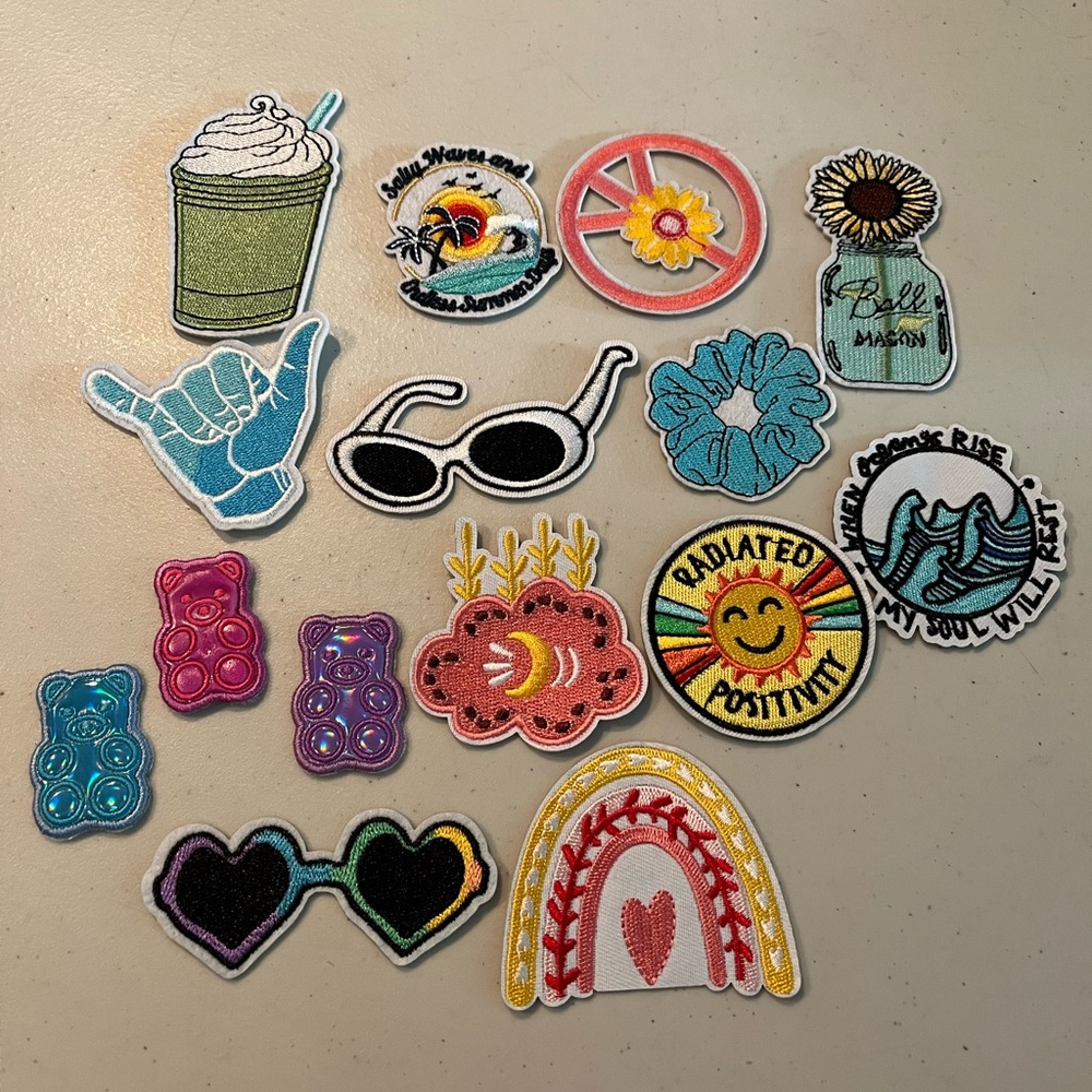 Colorful Embroidered Patches Set